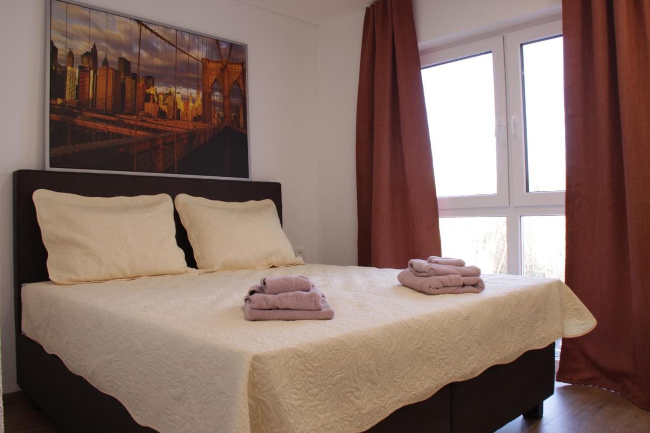 Aparthotel Dalmacija 프리블라카 외부 사진
