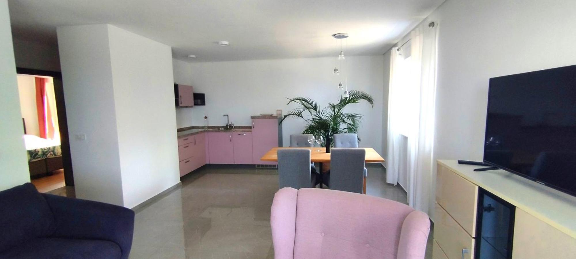 Aparthotel Dalmacija 프리블라카 외부 사진